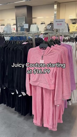 Juicy at the best deals here at Century 21 👏🏼👏🏼 #NYC #Fashion #Juicy