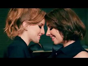 Lesbian Kissing 15
