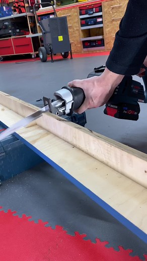 The Monster! Bosch GSA 18V-32! #boschprofessional #boschpowertools #workshop #carpenters #joinery #woodshop #werkstatt #mancave #tools #woodworker