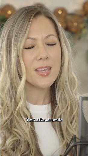 The “Bubbly” acoustic Living Room Sessions video is on YouTube now! 🫧🤍