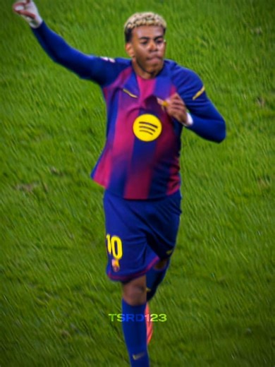 BLINK & HE ENDS THE GAME 😳⚽ YAMAL