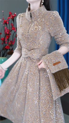 Đầm dài tay dáng ôm mùa đông, thiết kế thắt eo tôn dáng, mang phong cách thời trang – sang trọng – thanh lịch – đầy khí chất. ChuBlack Order Chu Black Chublack Chublack kid order Chublack 6 Chublack order LC ChuBlack | Chublack 6