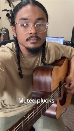 Muted Plucks: A Unique Guitar Technique