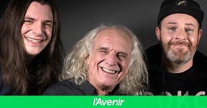 "Jango Edwards fou et génie hors normes est parti" : les hommages après la mort du clown de "Nulle part ailleurs" et "Coucou c'est nous"