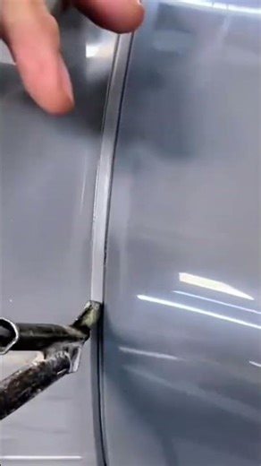 The process of connecting a large pipe using a special tool with a neat result