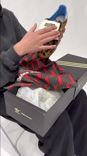 Unboxing the new 'ADIDAS ORIGINALS X WALES BONNER PONY TONAL SAMBA'