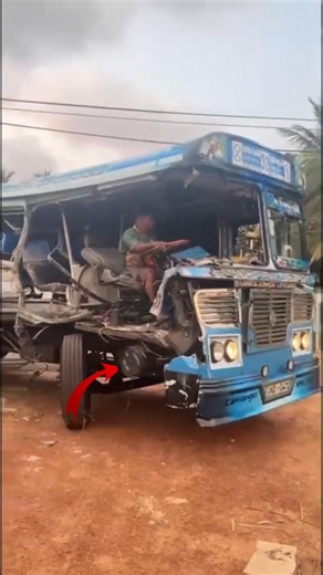 😕 බලලම ඉන්න #automobile #tour #travel #bus #busrace #music #trending #driving #shortsfeed #shorts