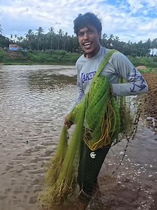 120K views · 2.1K reactions | how to throw castnet on round tutorial #skills #fishing #adventure #castnet #monsoon | bros vlogs tamil | Facebook