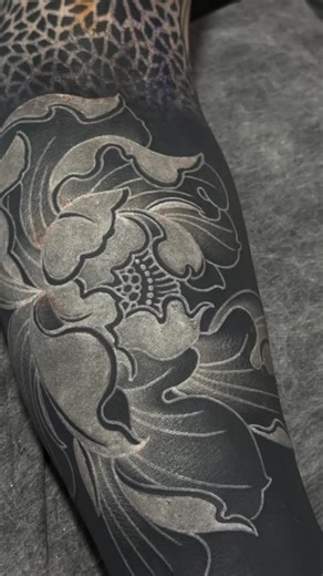 Japanese Ink on Instagram: "Awesome piece 👌 Double tap ❤️ if you love this! . . Credit: @rudydziara . Follow @ink.japanese.ink Follow @ink.japanese.ink Follow @ink.japanese.ink . #tattoo #tattoos #japanesetattoos #japanart #japanesetattoo"