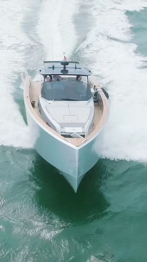 Zip Zap Power on Reels