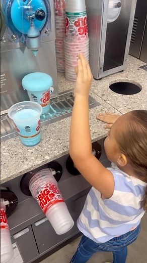 Savvy Gets Caught Using Slurpee Machine 😳😱