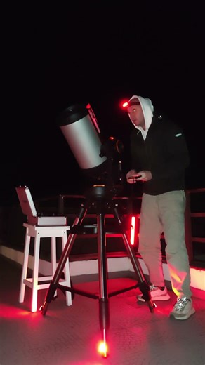 ЛУНА ДНЁМ И НОЧЬЮ ЧЕРЕЗ ТЕЛЕСКОП