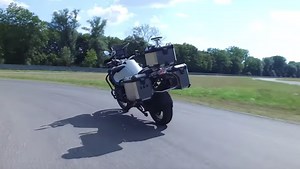BMW's riderless motorcycle can handle curves, obstacles