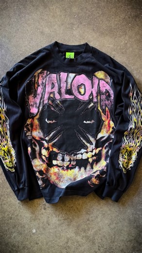 2nd Win on Instagram: "VALOIR MADE RESTOCK BY POPULAR DEMAND!! SHOP NOW PIECES MOVING FAST💎💎 HAPPY HOLIDAYS TO ALL OF OUR CUSTOMERS AND SUPPORTERS🧡🧡 #streetwear #mensfashion #hypebeast #2ndwin #trending"