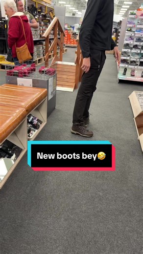 Hilarious Hiking Moments with New Boots