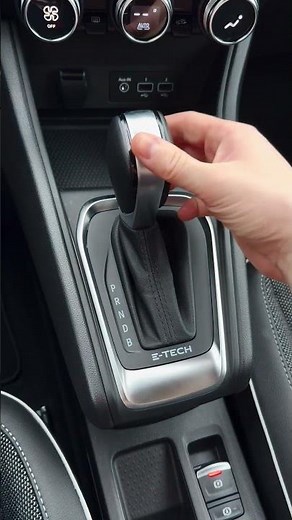 Renault Captur 1.6 E-Tech Hybrid 145hp from 2023 and it's Multimatic shifter work #gearbox #renault