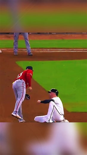Funny MLB Baseball Moments
