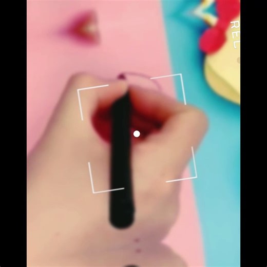 Make beautiful candy holder with paper.