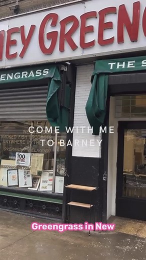 Alexis Conason, Psy.D. | Come with me to Barney Greengrass in New York City as an intuitive eater! Do you ever get menu overwhelm? I arrived hungry and everything... | Instagram