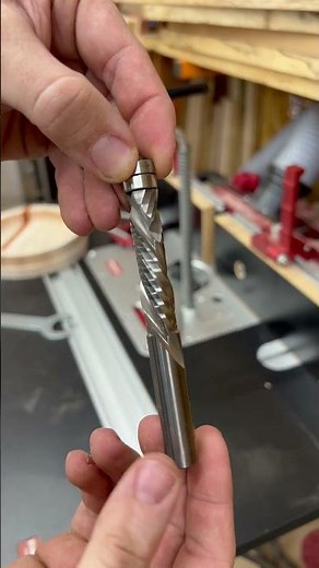 The BEST Flush Trim Router Bit 😍 #shorts #woodpeckerstools #router #woodworking