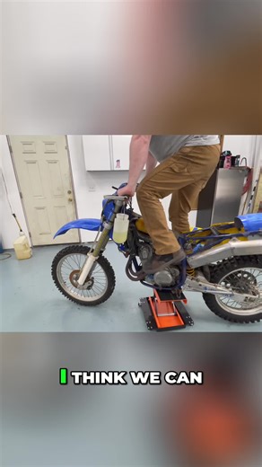 Motorcycle Maintenance Mishap: Oil Plug Failure Explained