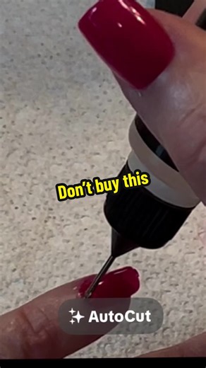 Don’t buy this nail glue remover if you love damaged nails. 💅 CurvLife Nail Glue Remover makes removing press-on nails quick, easy, and gentle on your natural nails. If you’re looking for the safest way to remove nail glue without peeling or damage, CurvLife Nail Glue Remover is the solution. #PressOnNails #NailGlueRemover #CurvLife