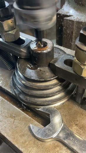 Fly cutter on Bridgeport