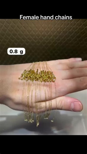 Elegant 18K Female Hand Chains and Necklaces for Sale