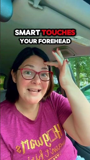 Learn the Difference Between these Two ASL Signs