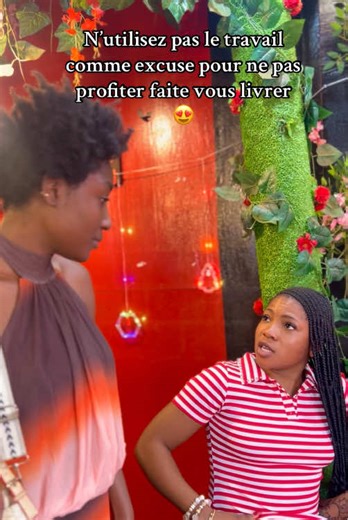 Le @FRIENDS CHICKENS est là pour assurer la joie pendant toute l’année pas seulement pendant les fêtes @El fallydu237 j’espère que tu déjà commandé 😂😂❤️