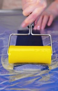 372K views · 632 reactions | Upcycling Old Jeans into Stylish Phone Case! | 5-Minute Crafts UK | Facebook