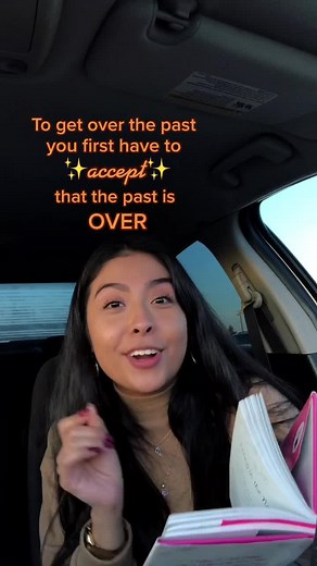 Moving On Quotes for Accepting the Past and Moving Forward ✨