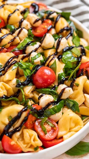 Lorie | Super Simple Recipes | Pasta salad is my love language 🫶🏼 Comment “recipe” and I’ll send it to you! This has been a staple in our house for YEARS. If I could... | Instagram