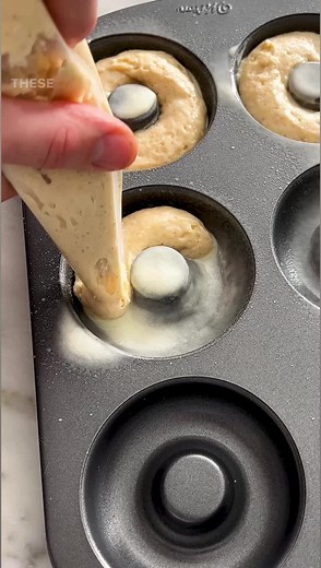 171K views · 616 reactions | Baked Donuts are easy as can be and beyond delicious! ✨ Recipe on the blog- enjoy! <3 | Preppy Kitchen | Facebook