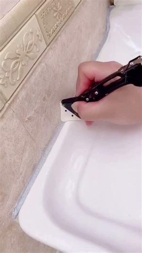 ✅ The product is tagged in the video. 5in1 Silicone Remover Scraper Repair Tool