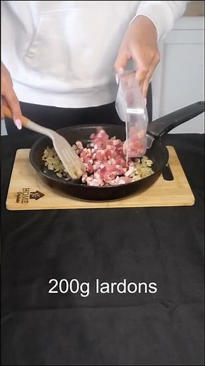 Recette Quiche à la courgette et aux lardons - 🇫🇷 & 🇬🇧✨