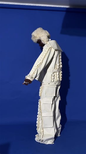 Avant-Garde Fashion: Unique Luxury Streetwear Styles