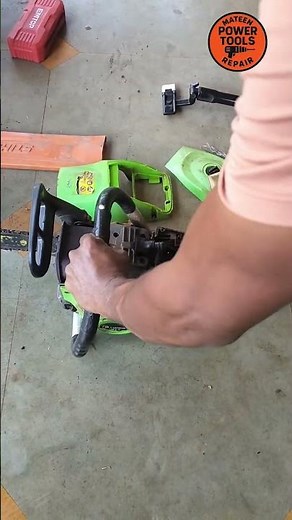 Check the compression pressure of the chainsaw engine.