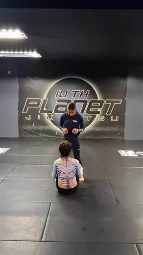 Twister deathbed flow . . . . . . . . #10thplanetwarmups #10thplanetwomen #10thplanetjiujitsu #10thplanet #10pblackbelts #bjjlife #bjj #bjjgirls #bjjlifestyle #jiujitsu #jiujitsulife #jiujitsulifestyle | Jennifer Dietrick | Facebook