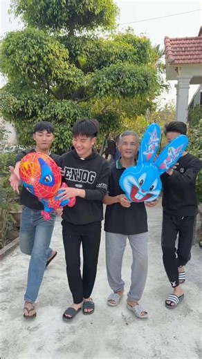 Phá huỷ bóng bay vui nhộn #chungcui #shots