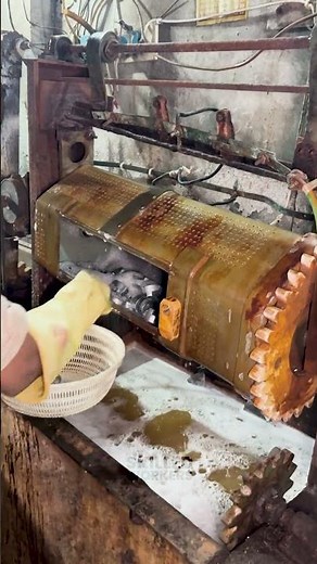 Shiny & Strong: Electroplating Heavy Bolts!