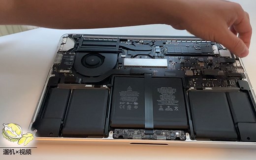 [遛机翻车]苹果Macbook Pro 13拆机更换扬声器 (Retina Early 2015 A1502) 喇叭爆音
