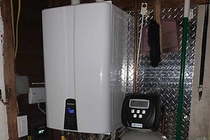 Navien Tankless Water Heater Humming Noise [Reasons   Solutions] - HeaterFixLab