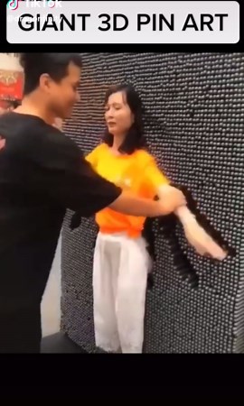 Giant 3D Pin Art Board - Cool Videos for Inspiration