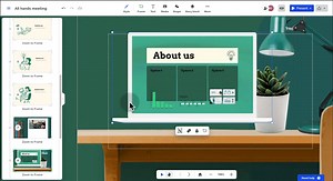 Feature spotlight: Object locking 🔒 Lock individual objects or groups to keep them in place while you move other elements around. 🛑 Locked objects can’t be deleted or edited, so you can focus on what matters most. Here’s how: 1️⃣ Select the object or group you want to lock. 2️⃣ Right-click and choose the Lock option. 3️⃣ To unlock, right-click and select Unlock. #prezieditor #prezifeatures #objectlocking | Prezi