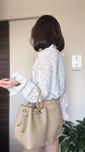 ura | 今日は春服🌼 tops @shein_japan pants korea🇰🇷 bag @paris64world #gifted ring @solvea_official （2月下旬~3月発売予定） #outfits #春服 | Instagram