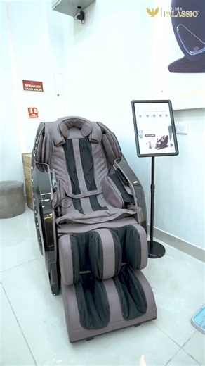 Settle in, relax, and let the chair do the rest | HCI at Phoenix Palassio.