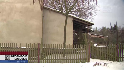 Tydzień przed świętami spłonął dom 75-letniego mieszkańca wsi Grabowiec w gminie Świdnica. Starszy pan z oparzeniami trafił do szpitala. Sąsiedzi ruszyli z pomocą, żeby mężczyzna znów miał dach nad głową 🏚️❤️‍🩹 | TVP3 Gorzów Wielkopolski