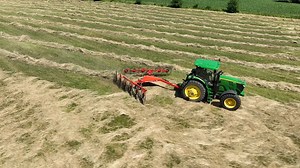 KUHN has continually improved the process of hay and forage harvesting over the years with innovative equipment and quality manufacturing. #KUHN #InvestinQuality Learn more about KUHN hay and forage equipment: https://www.kuhn-usa.com/hay-forage. #ad | Fastline