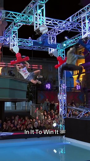 Two of our ninjas go head to head in this CLOSE runoff! 😮‍💨🤝🏼 #AmericanNinjaWarrior #ANW #ninjawarrior #race